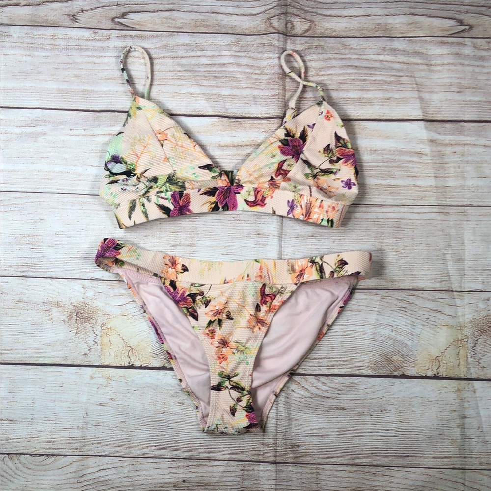 Betty Jade Swim Floral Print Triangle Bikini Set - Pink